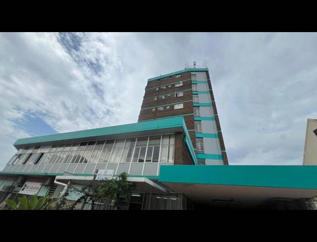 2 BEDROOM APARTMENT FOR SALE IN BEREA WEST